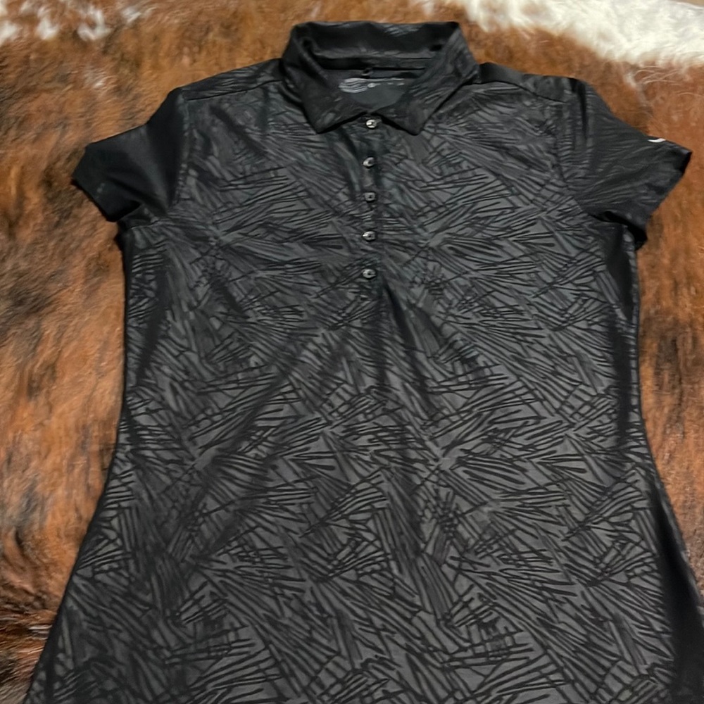 Women’s Nike dry-fit golf polo shirt size small